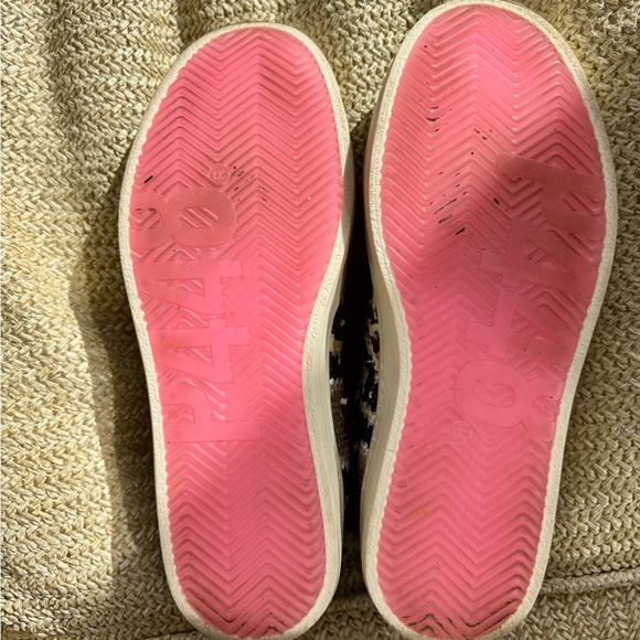 P448 John Sneaker - Python & Pink - Picture 6 of 9